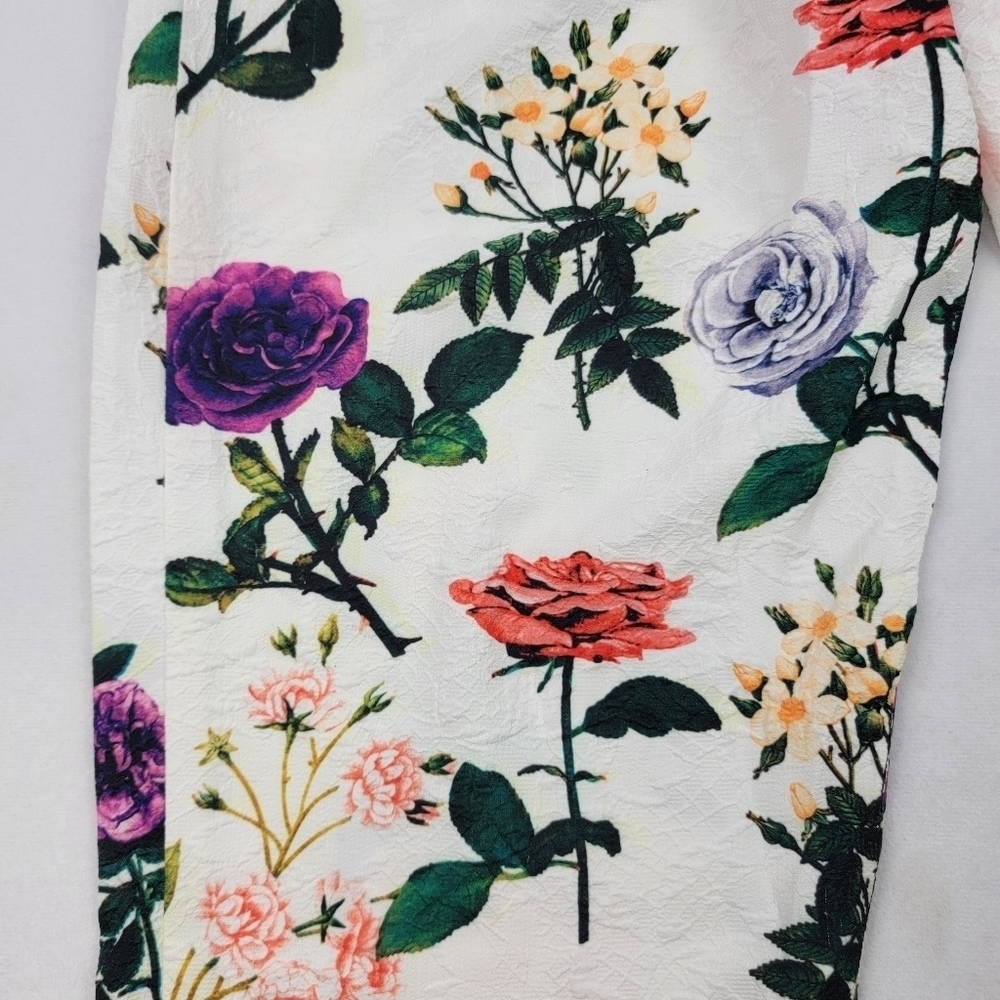 NWOT high-waisted elastic straight leg floral pant with pockets - Picture 2 of 5